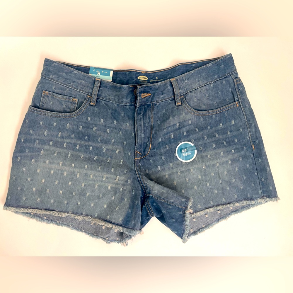 Old Navy womens low rise denim shorts 3.5” size 8